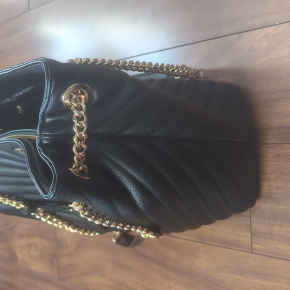 Victoria's Secret Pocketbook - Picture 9 of 13